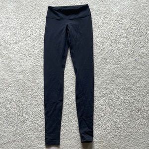 Lululemon Low Rise Legging Size 2 (Luon)